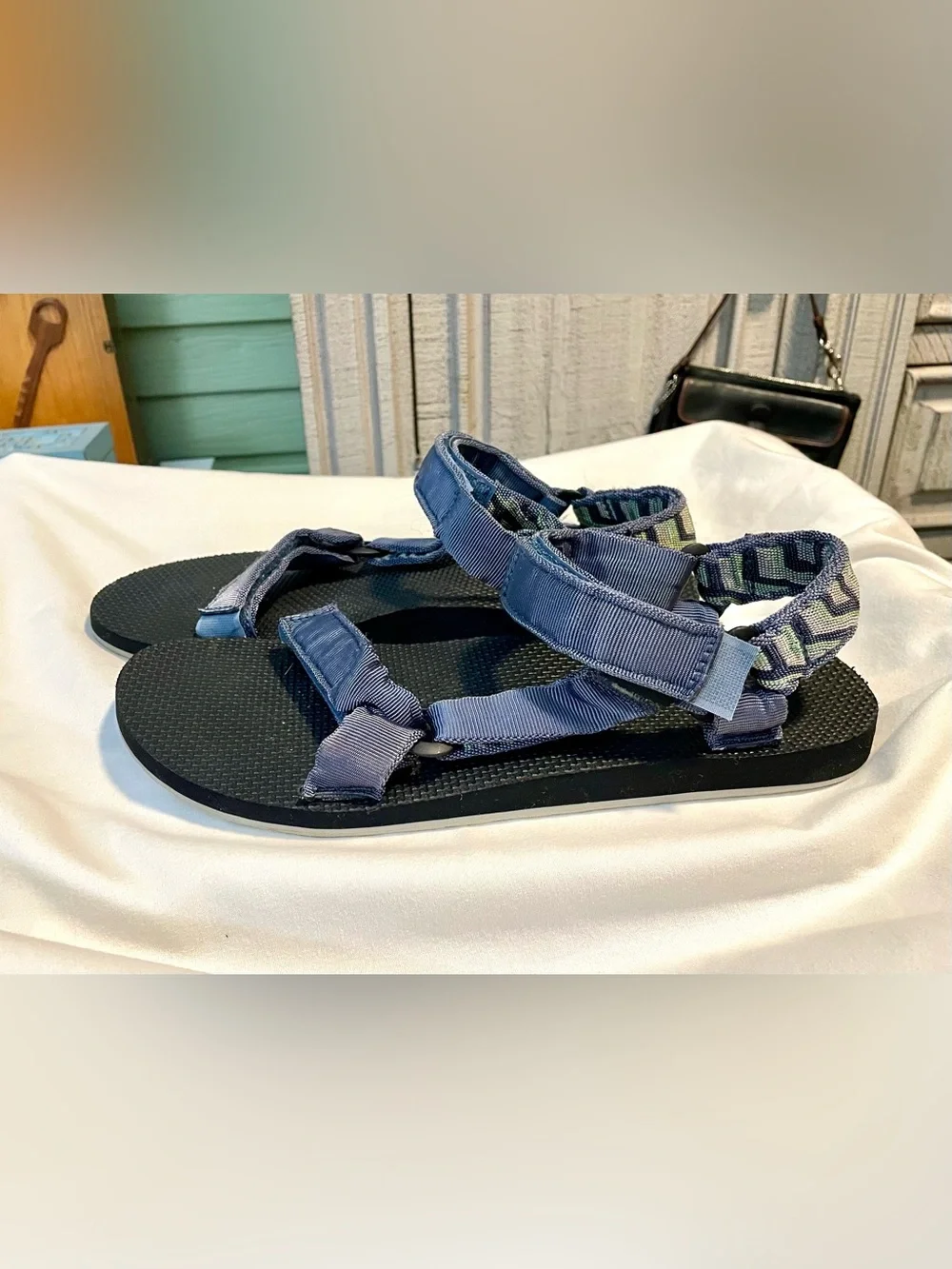 TEVA Original Universal Blue/Green Geometric Print Sandals - 1004006 -Mn's Sz 10